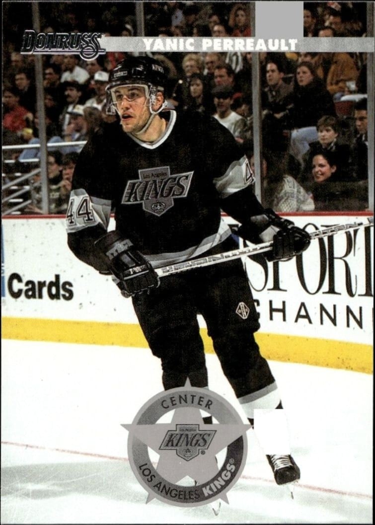 Yanic Perreault 1996-97 Donruss #21 Hockey Trading Card - Front 1996-97 Donruss Yanic Perreault #21 hockey trading card front