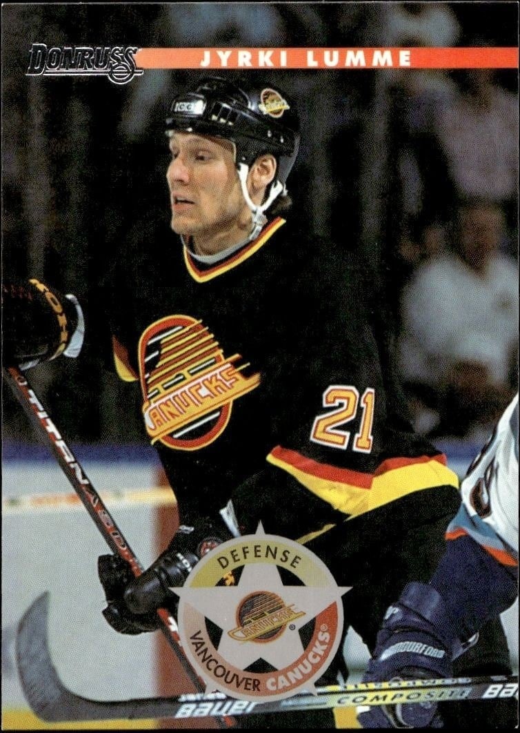 Jyrki Lumme 1996-97 Donruss #5 Hockey Trading Card - Front 1996-97 Donruss Jyrki Lumme #5 hockey trading card front