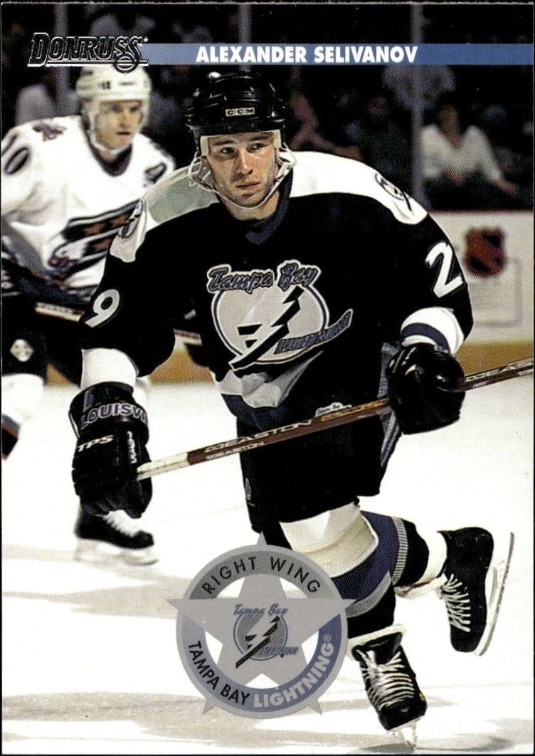 Alexander Selivanov 1996-97 Donruss #32 Hockey Trading Card - Front 1996-97 Donruss Alexander Selivanov #32 hockey trading card front