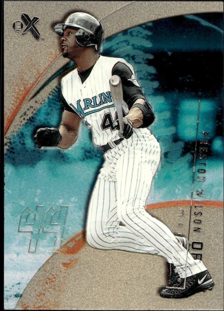 Preston Wilson 2002 Fleer E-x #22 Baseball Trading Card - Front 2002 Fleer E-x Preston Wilson #22 baseball trading card front