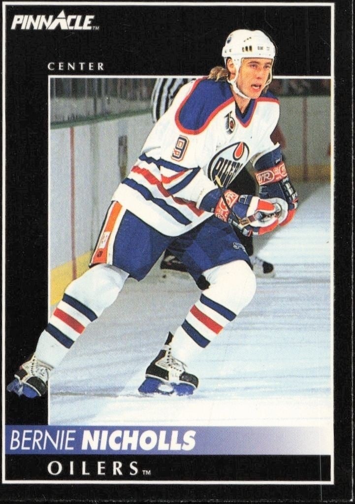 Cam Neely 1992-93 Pinnacle #232 Hockey Trading Card - Front 1992-93 Pinnacle Cam Neely #232 hockey trading card front