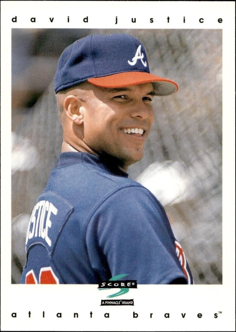 David Justice 1997 Pinnacle Score #33 Baseball Trading Card - Front 1997 Pinnacle Score David Justice #33 baseball trading card front