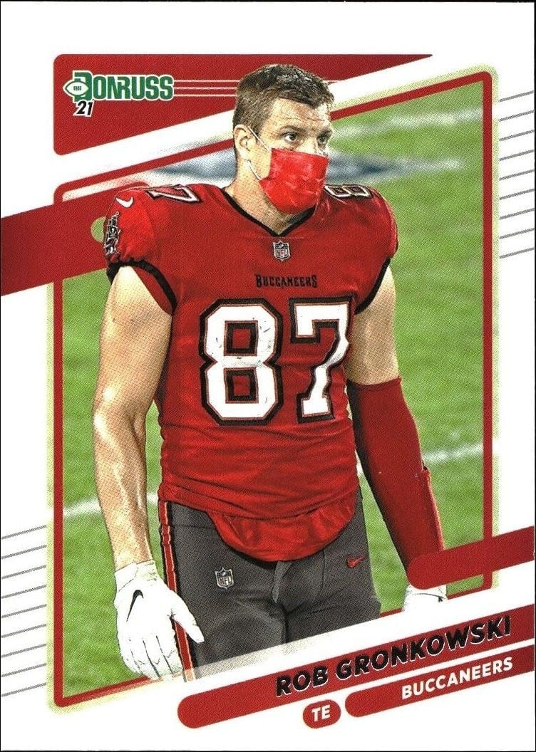 Rob Gronkowski 2021 Panini Donruss #104B Football Trading Card - Front 2021 Panini Donruss Rob Gronkowski #104B football trading card front