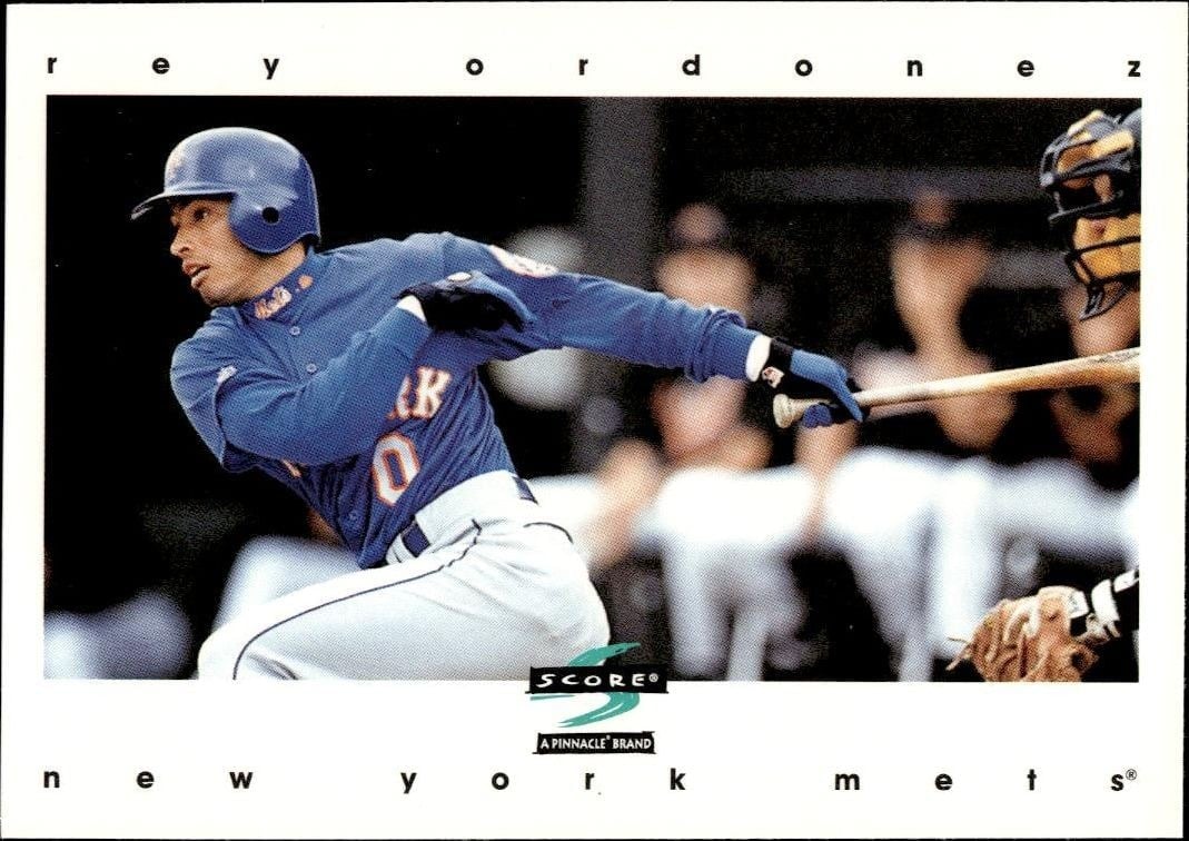 Rey Ordonez 1997 Pinnacle Score #100 Baseball Trading Card - Front 1997 Pinnacle Score Rey Ordonez #100 baseball trading card front