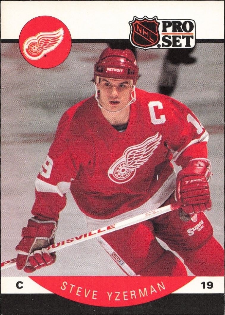 Steve Yzerman 1990-91 Pro Set #79 Hockey Trading Card - Front 1990-91 Pro Set Steve Yzerman #79 hockey trading card front