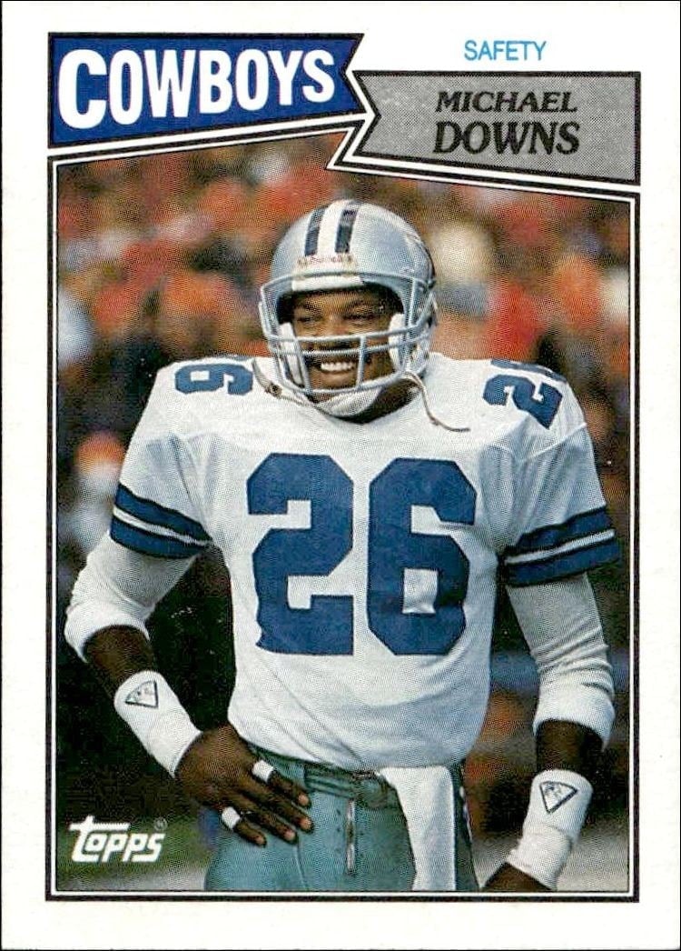 Michael Downs 1987 Topps #271 Football Trading Card - Front 1987 Topps Michael Downs #271 football trading card front
