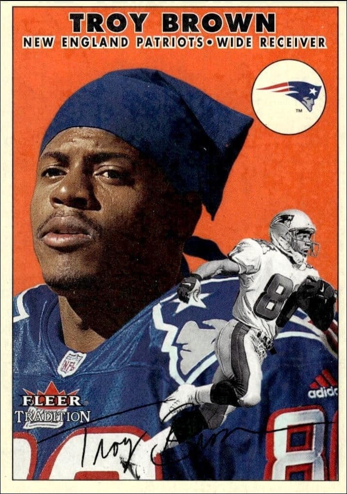 Troy Brown 2000 Fleer Tradition Glossy #40 Football Trading Card - Front 2000 Fleer Tradition Glossy Troy Brown #40 football trading card front