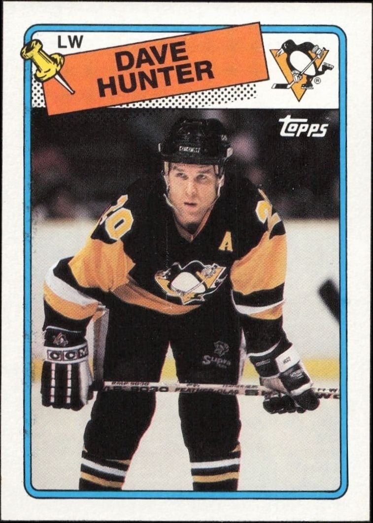 Dave Hunter 1988-89 Topps #62 Hockey Trading Card - Front 1988-89 Topps Dave Hunter #62 hockey trading card front