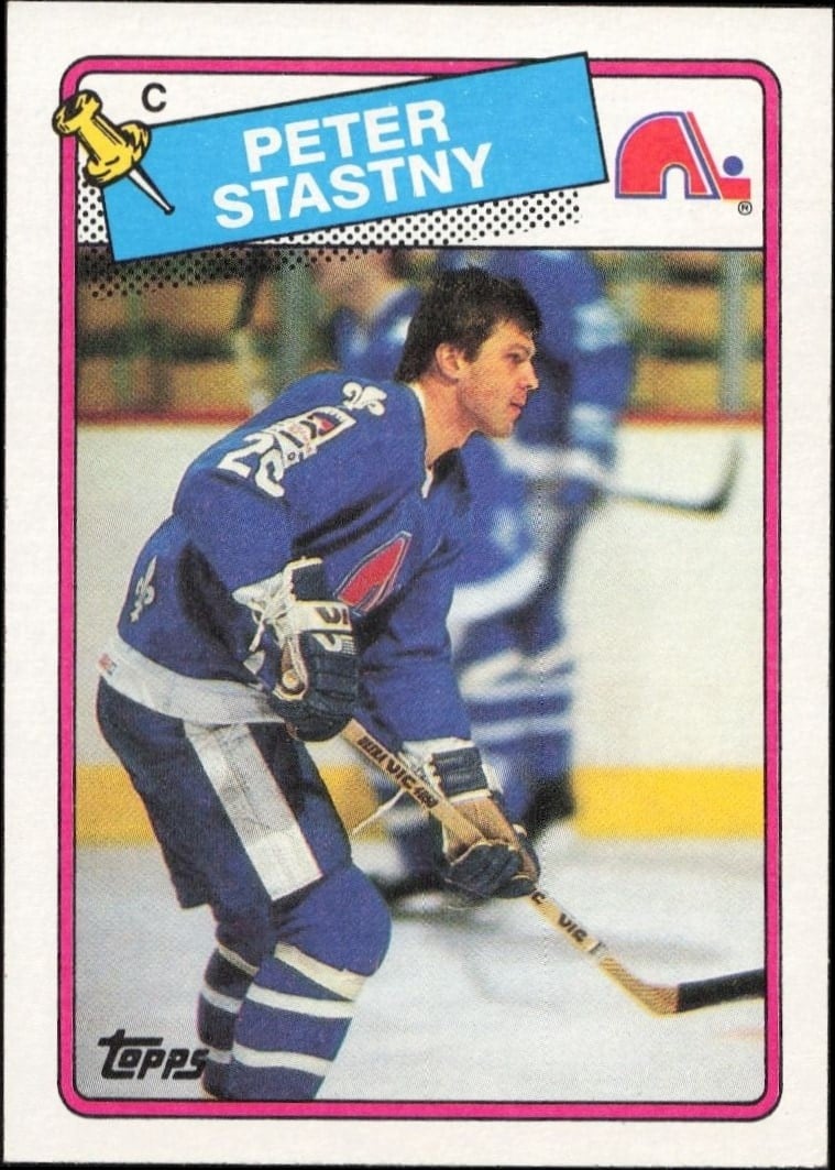 Peter Stastny 1988-89 Topps #22 Hockey Trading Card - Front 1988-89 Topps Peter Stastny #22 hockey trading card front