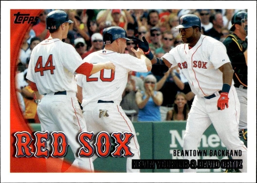 Kevin Youkilis 2010 Topps #302 Baseball Trading Card - Front 2010 Topps Kevin Youkilis #302 baseball trading card front