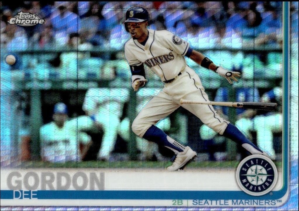 Dee Gordon 2019 Topps Chrome #196 Baseball Trading Card - Front 2019 Topps Chrome Dee Gordon #196 baseball trading card front