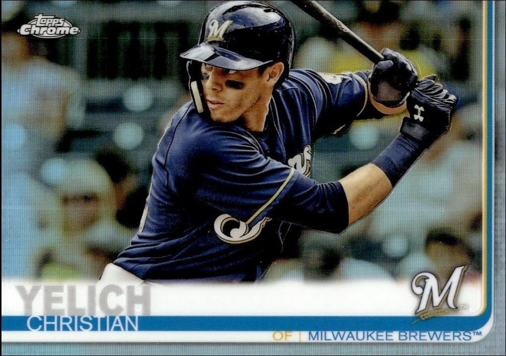 Christian Yelich 2019 Topps Chrome #300 Baseball Trading Card - Front 2019 Topps Chrome Christian Yelich #300 baseball trading card front