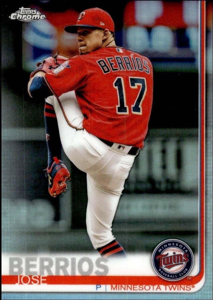 José Berríos 2019 Topps Chrome #101 Baseball Trading Card - Front 2019 Topps Chrome José Berríos #101 baseball trading card front