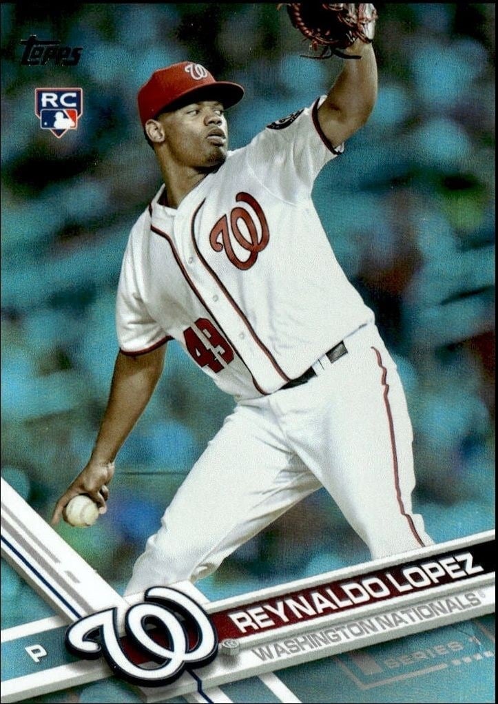Reynaldo Lopez 2017 Topps #120 Baseball Trading Card - Front 2017 Topps Reynaldo Lopez #120 baseball trading card front