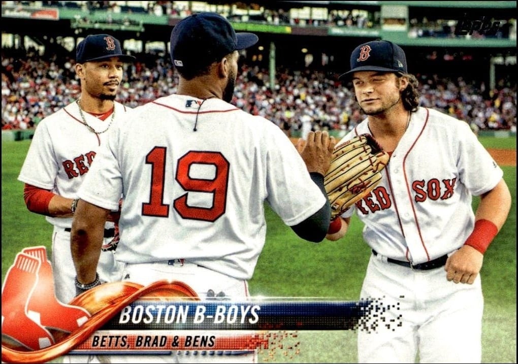 Mookie Betts 2018 Topps #211 Baseball Trading Card - Front 2018 Topps Mookie Betts #211 baseball trading card front