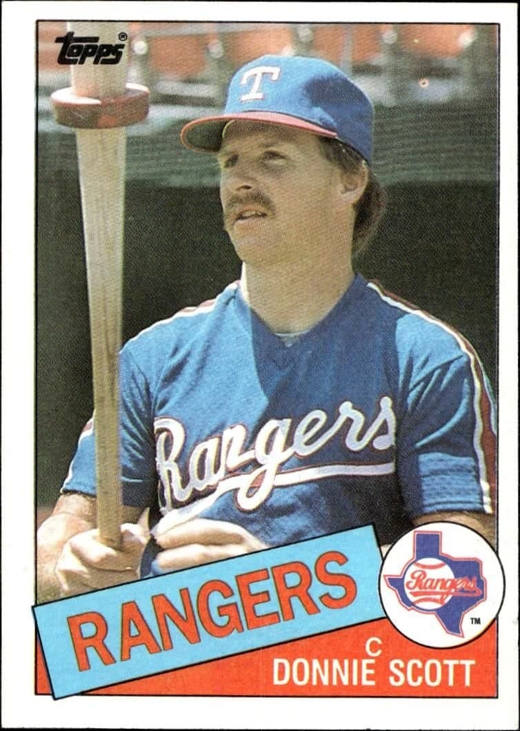 Donnie Scott 1985 Topps #496 Baseball Trading Card - Front 1985 Topps Donnie Scott #496 baseball trading card front