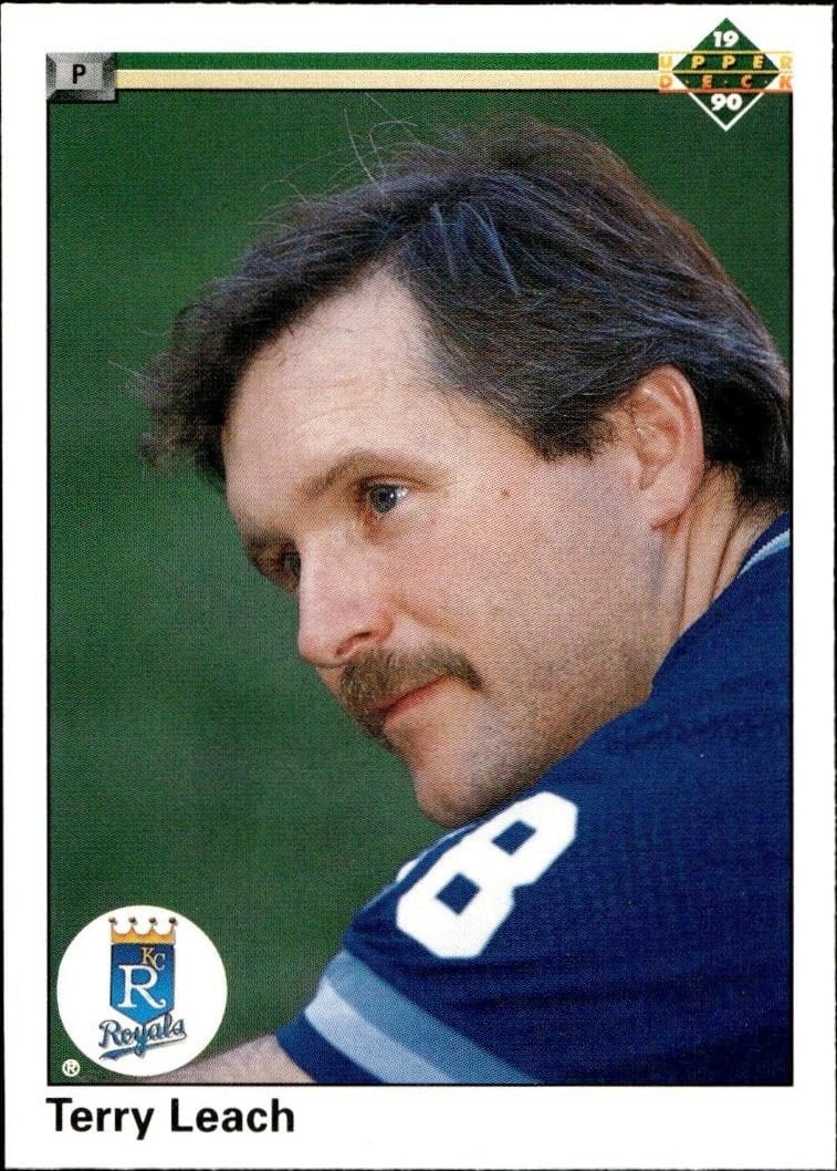 1990 Upper-Deck Terry Leach #642 trading card
