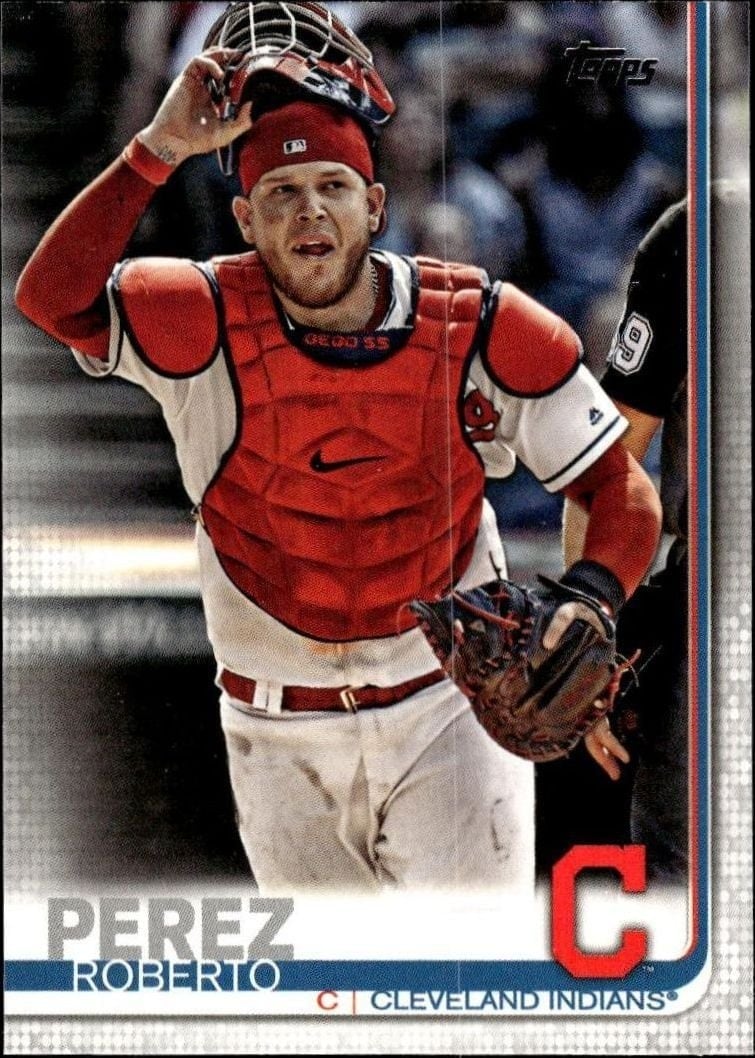 Roberto Perez 2019 Topps Series 2 #639 Baseball Trading Card - Front 2019 Topps Series 2 Roberto Perez #639 baseball trading card front