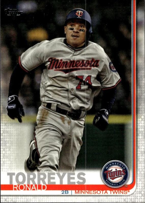 2019 Topps Series 2 Ronald Torreyes #537 trading card
