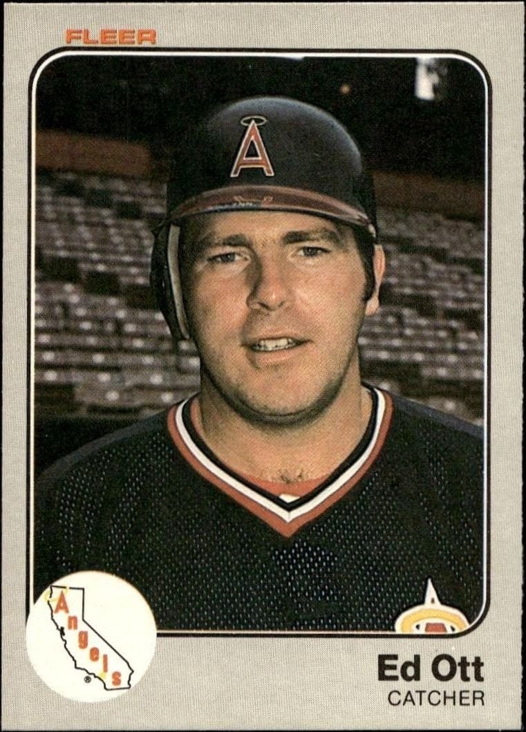 Ed Ott 1983 Fleer #98 Baseball Trading Card - Front 1983 Fleer Ed Ott #98 baseball trading card front
