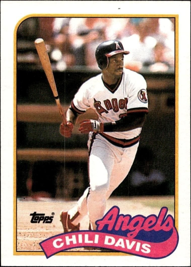 Chili Davis 1989 Topps #525 Baseball Trading Card - Front 1989 Topps Chili Davis #525 baseball trading card front