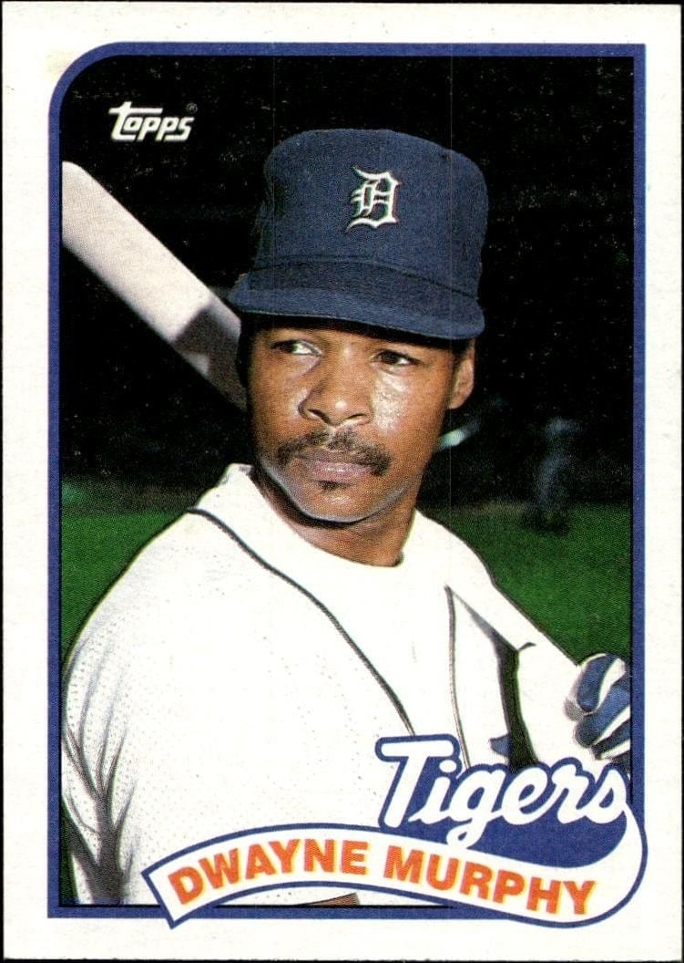 Dwayne Murphy 1989 Topps #667 Baseball Trading Card - Front 1989 Topps Dwayne Murphy #667 baseball trading card front