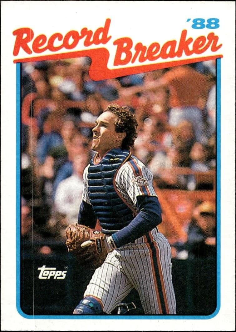 Gary Carter 1989 Topps #3 Baseball Trading Card - Front 1989 Topps Gary Carter #3 baseball trading card front
