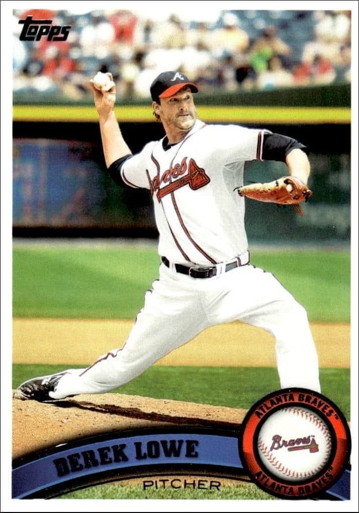 Derek Lowe 2011 Topps #19 Baseball Trading Card - Front 2011 Topps Derek Lowe #19 baseball trading card front