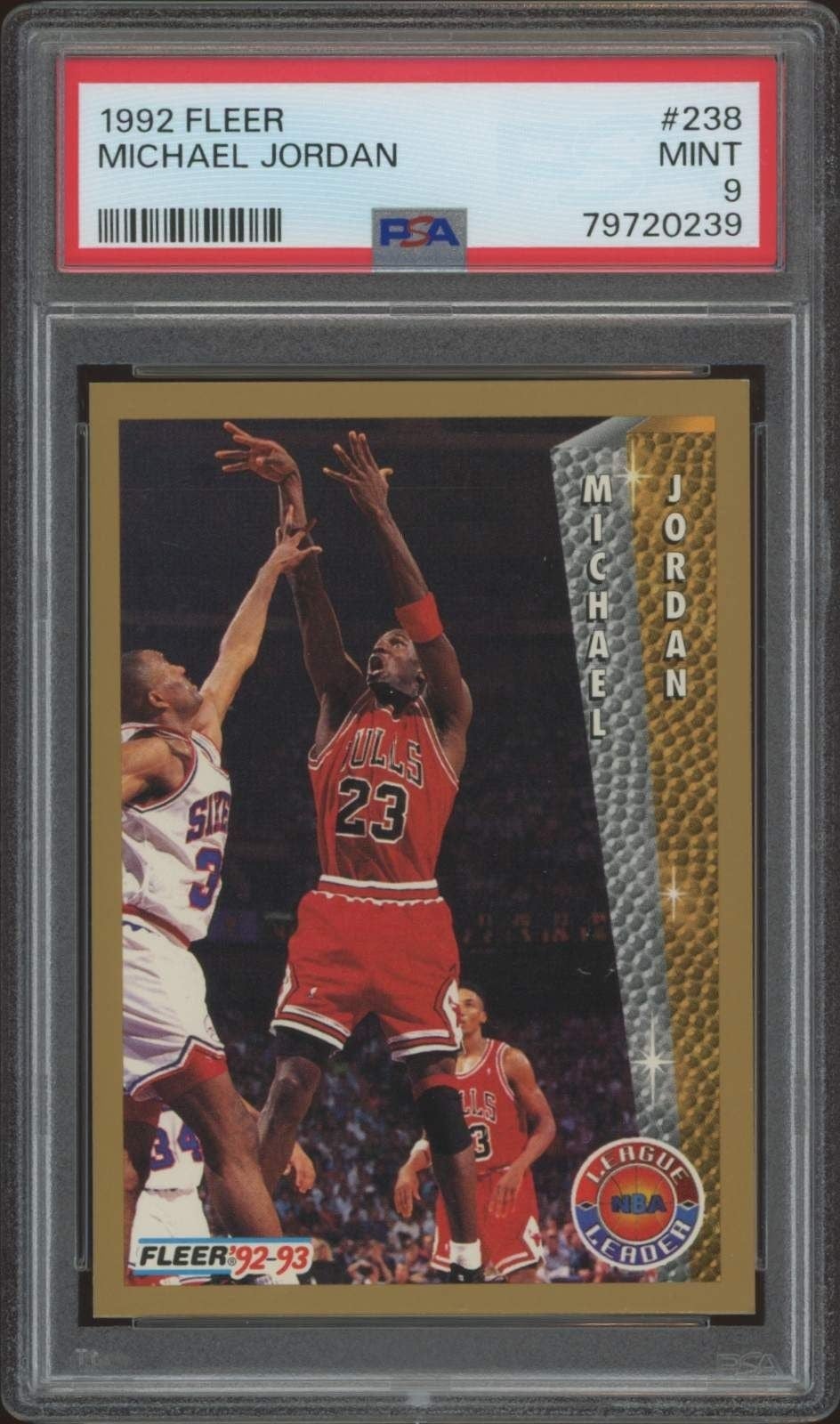 Michael Jordan 1992-93 Fleer #238 Basketball Trading Card - Front 1992-93 Fleer Michael Jordan #238 basketball trading card front