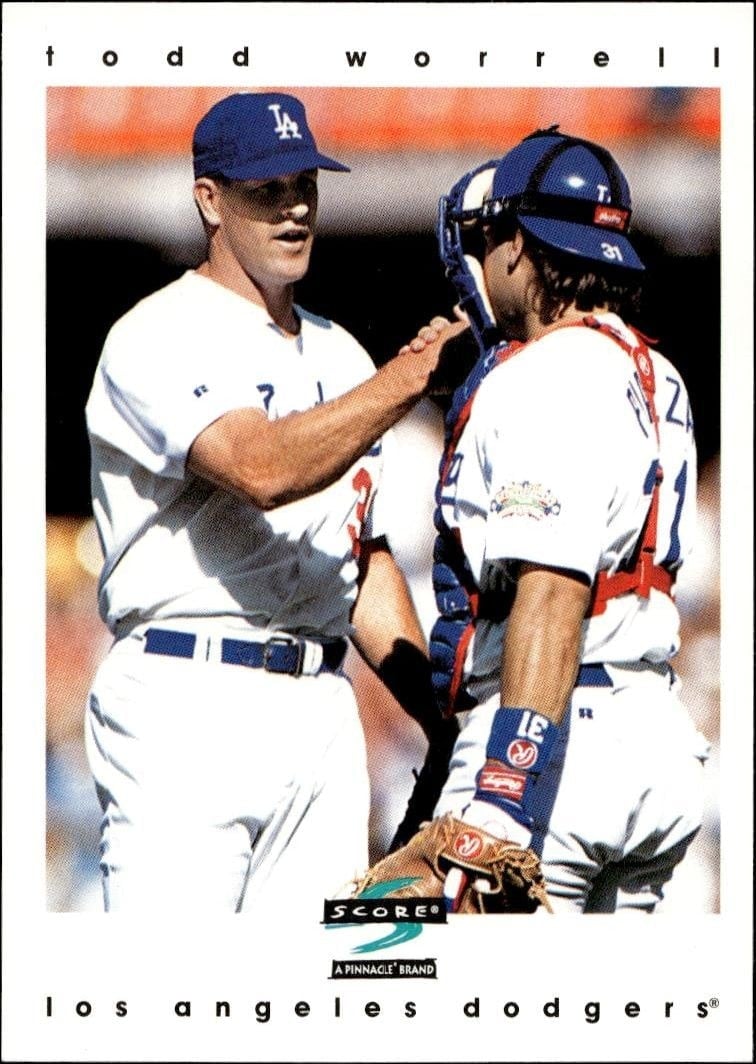 Todd Worrell 1997 Pinnacle Score #392 Baseball Trading Card - Front 1997 Pinnacle Score Todd Worrell #392 baseball trading card front