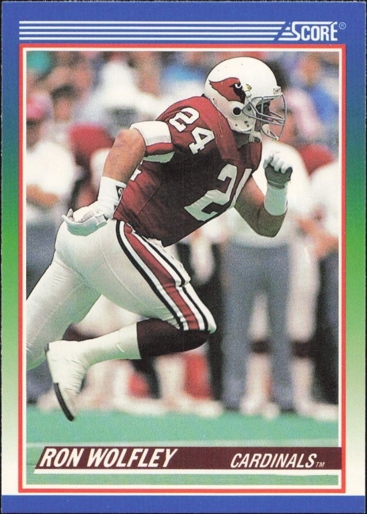 Ron Wolfley 1990 Score #425 Football Trading Card - Front 1990 Score Ron Wolfley #425 football trading card front