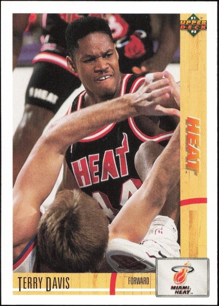 Terry Davis 1991-92 Upper Deck #179 Basketball Trading Card - Front 1991-92 Upper Deck Terry Davis #179 basketball trading card front