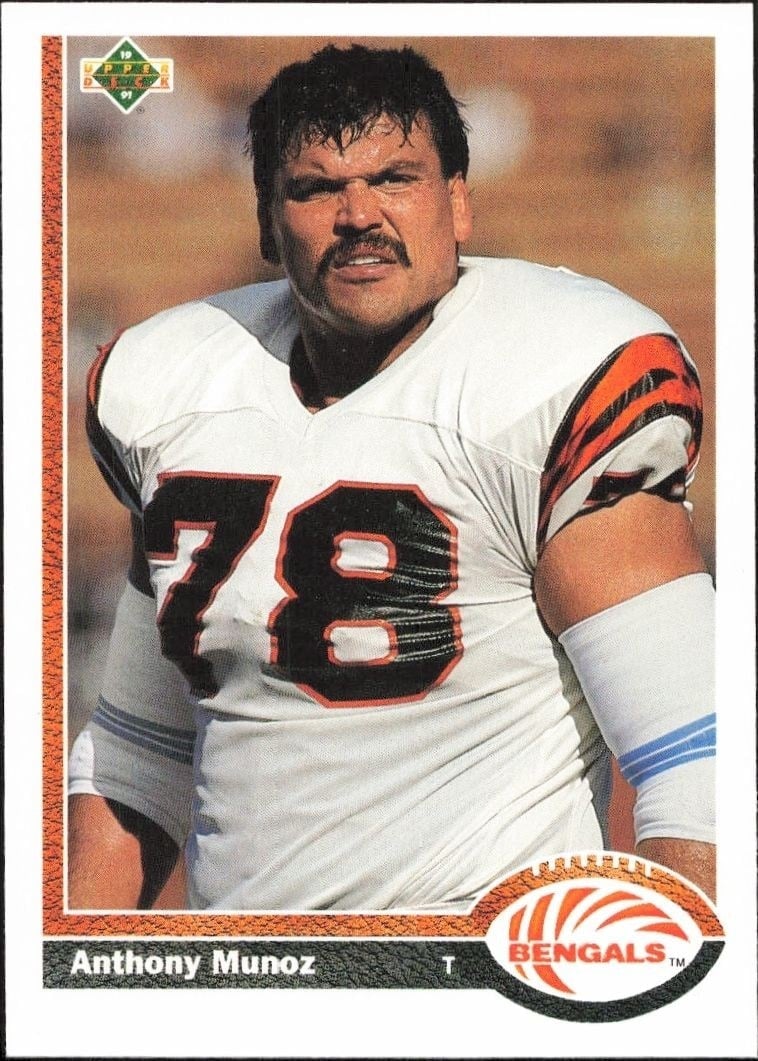 Anthony Munoz 1991 Upper Deck #209 Football Trading Card - Front 1991 Upper Deck Anthony Munoz #209 football trading card front