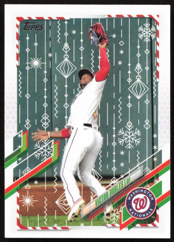 2021 Topps Holiday Victor Robles #HW32 (Front)