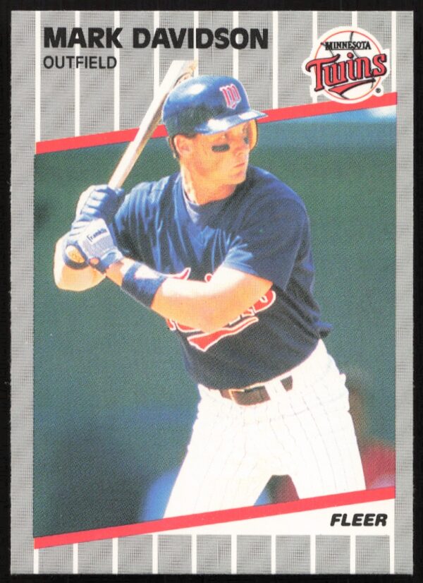 1989 Fleer Mark Davidson #109 (Front)