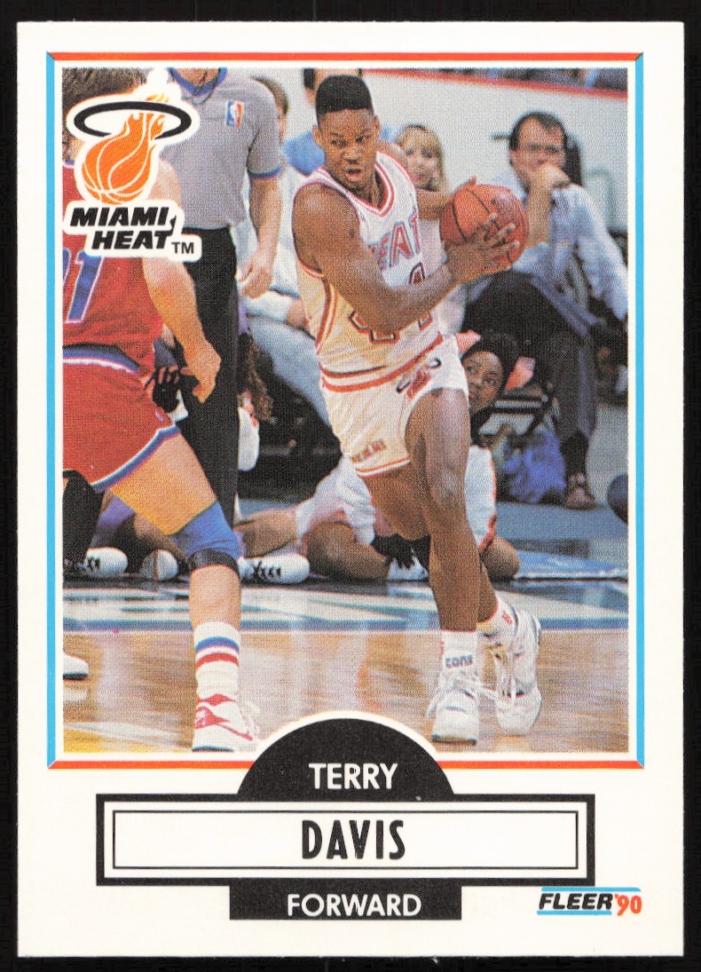 1990-91 Fleer Update Terry Davis #U-49 (Front)