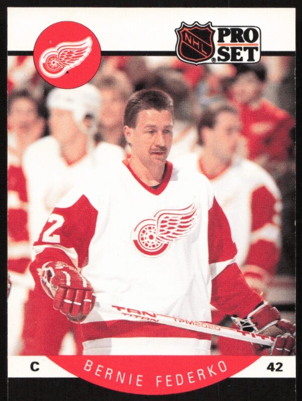 1990-91 Pro Set Bernie Federko #70 (Front)