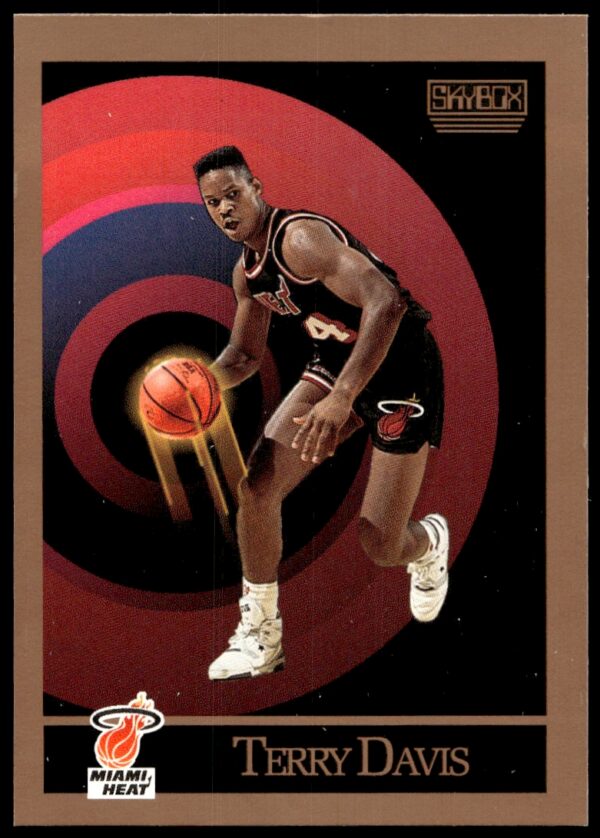 1990-91 SkyBox Terry Davis #144 (Front)