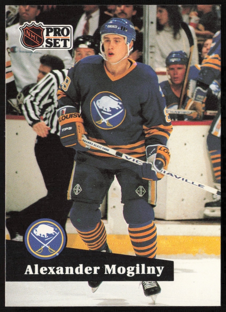 1991-92 Pro Set NHL Alexander Mogilny #16 (Front)