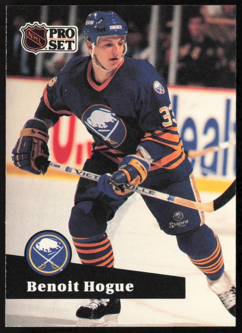 1991-92 Pro Set NHL Benoit Hogue #17 (Front)