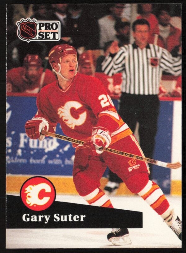 1991-92 Pro Set NHL Gary Suter #32 (Front)