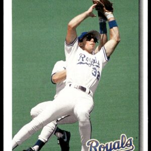 1992 Upper Deck Bill Pecota #240 (Front)