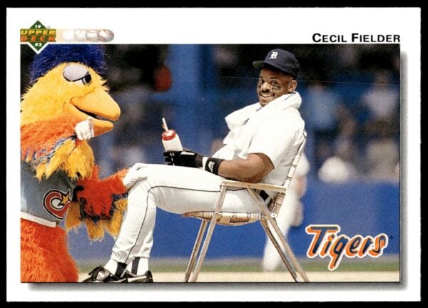 1992 Upper Deck Cecil Fielder #255 (Front)