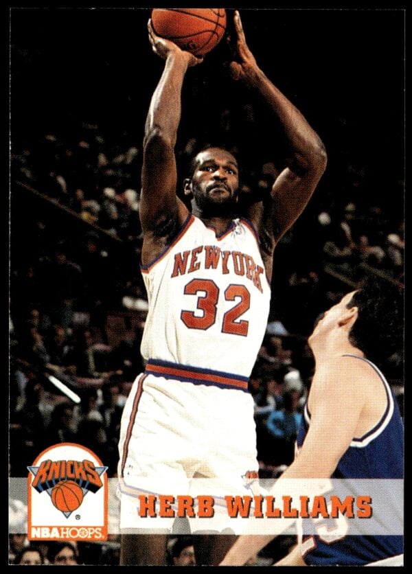 1993-94 Hoops Herb Williams #379 (Front)