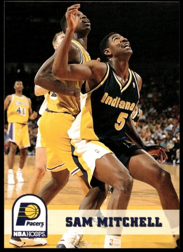 1993-94 Hoops Sam Mitchell #88 (Front)