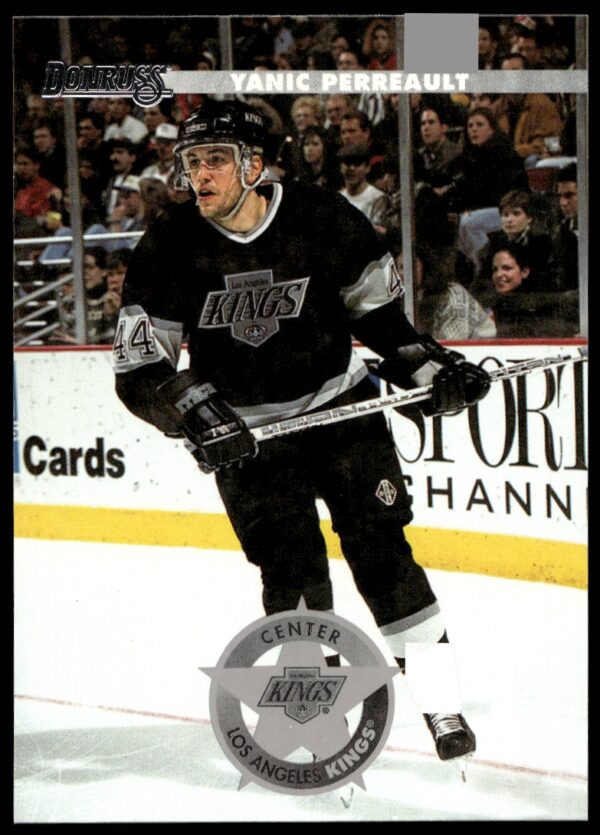 1996-97 Donruss Yanic Perreault #21 (Front)