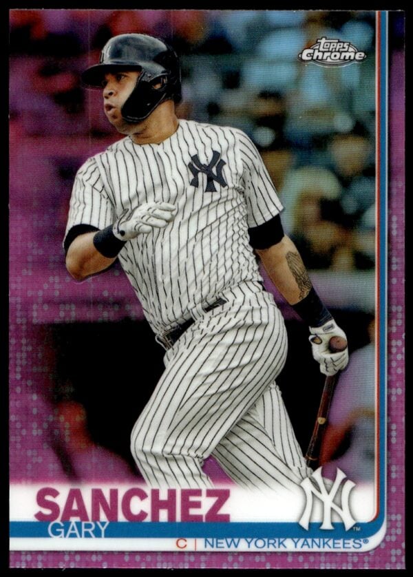 2019 Topps Chrome Gary Sanchez Pink Refractor #22 (Front)