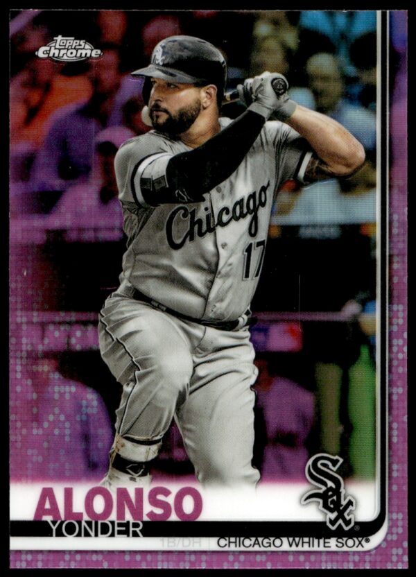 2019 Topps Chrome Yonder Alonso Pink Refractor #102 (Front)