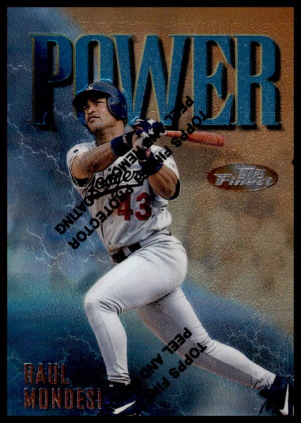 1997 Topps Finest Raul Mondesi #13 (Front)