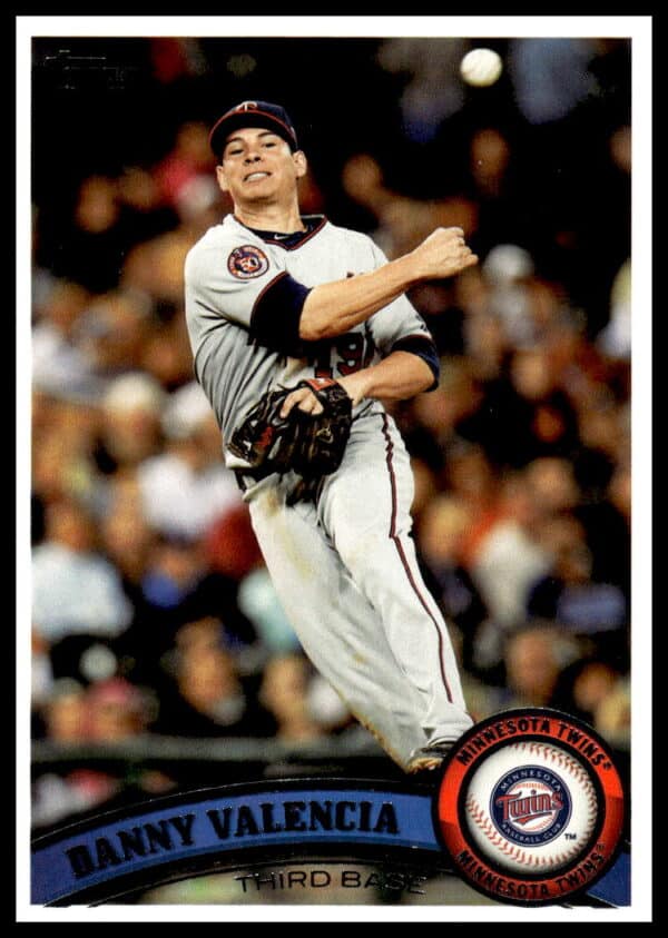 2011 Topps Danny Valencia #390 (Front)